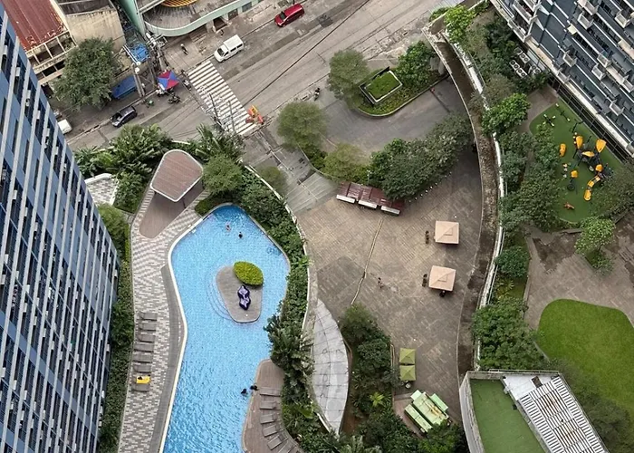 Apartment The Pent - Stunning Skyline View W Balcony Manila